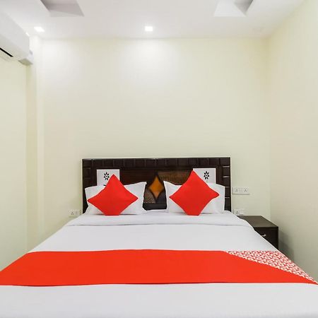 Hotel Golden Bridge Neu-Delhi Exterior foto