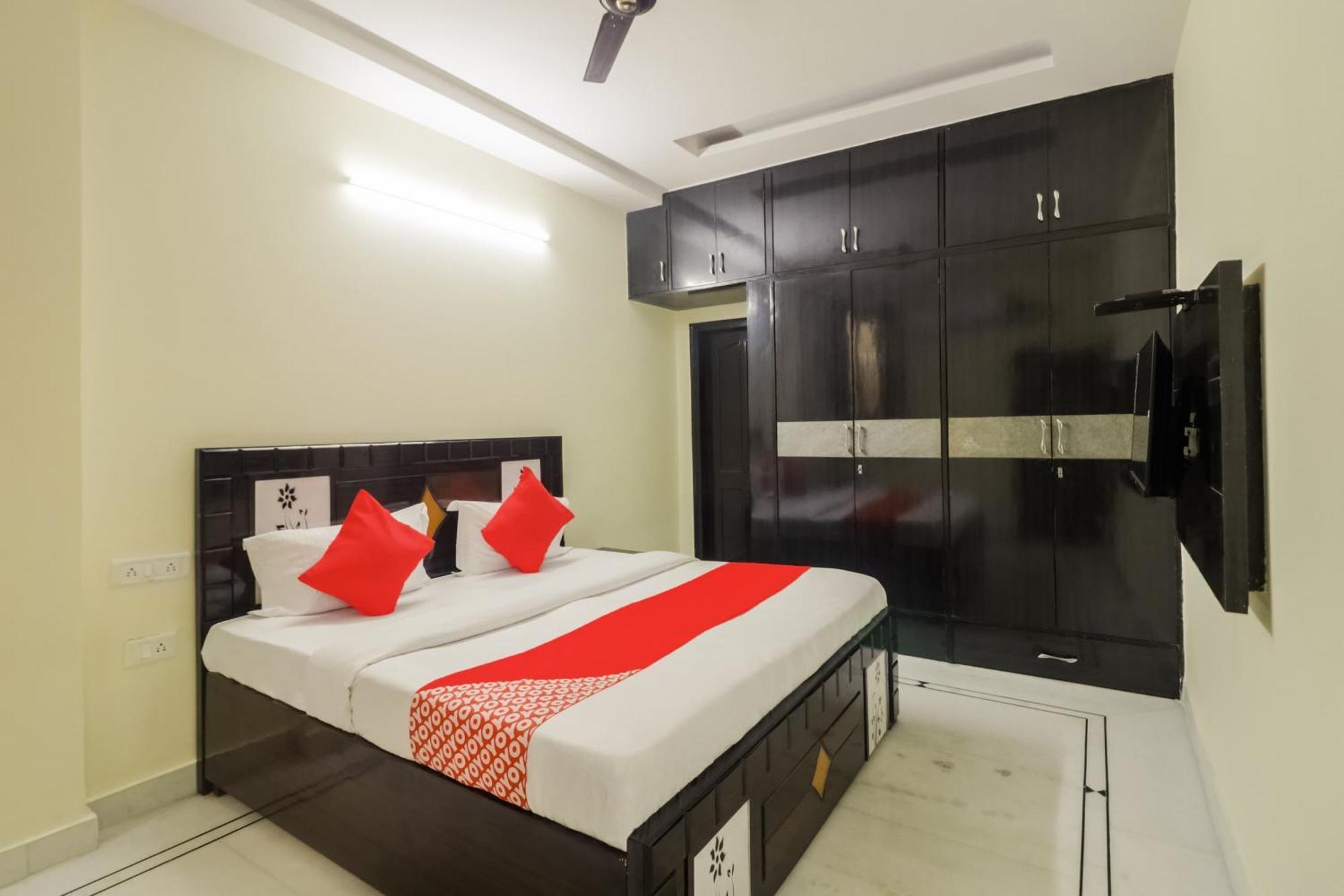 Hotel Golden Bridge Neu-Delhi Exterior foto